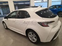 Usado Toyota Corolla Active 122 CV (89 kW) 2022 Blanco Berlina