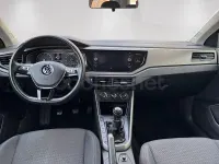 Begagnad VW Polo Advance 95 HK (69 kW) 2021 Grå Halvkombi