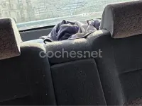 Usado Volvo 440 110 CV (80 kW) 1994 Verde Utilitario