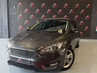 Usado Ford Focus Business Edition 125 CV (91 kW) 2016 Gris Utilitario