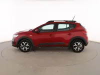Usado Dacia Sandero Comfort 91 CV (66 kW) 2022 Rojo Berlina