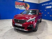 Usado Peugeot 3008 Allure 130 CV (95 kW) 2020 Granate SUV