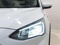 Używany Ford Focus Active 155 KM (114 kW) 2022 Biały Sedan/Limuzyna