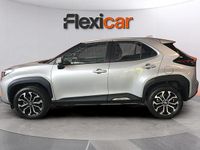 Usado Toyota Yaris Hybrid Active 116 CV (85 kW) 2024 Gris