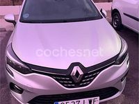 Usado Renault Clio V Zen 90 CV (66 kW) 2022 Gris / plata Berlina