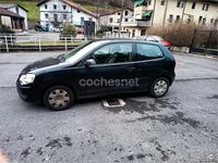 Usado VW Polo Advance 75 CV (55 kW) 2007 Negro Berlina