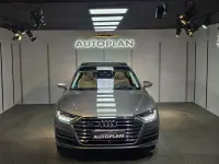 Usado Audi A8 Ambiente 286 CV (210 kW) 2021 Beige Berlina