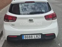 Usado Kia Rio 84 CV (61 kW) 2021 Blanco Berlina