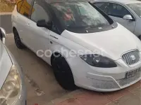 Usado Seat Altea XL Reference 98 CV (72 kW) 2014 Blanco Monovolumen