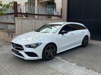 Usado Mercedes CLA200 Shooting Brake 150 CV (110 kW) 2023 Blanco Familiar