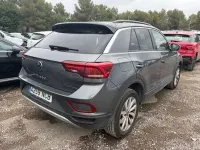 Usado VW T-Roc 150 CV (110 kW) 2025 Gris SUV