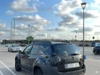 Usado Dacia Duster Ambiance 107 CV (78 kW) 2011 Negro SUV