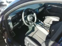 Usado Audi A3 Sportback e-tron S-Line 204 CV (150 kW) 2025 Azul Utilitario