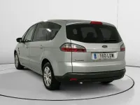 Usado Ford S-MAX Trend 140 CV (102 kW) 2009 Gris / plata Monovolumen