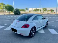 Usado VW Beetle Design 150 CV (110 kW) 2016 Blanco Utilitario