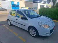 Usado Renault Clio IV Business 90 CV (66 kW) 2012 Blanco Berlina