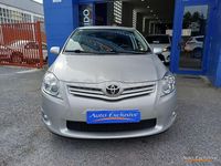 Usado Toyota Auris Active 90 CV (66 kW) 2015 Gris / plata Berlina