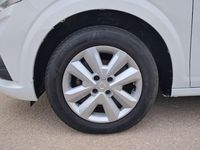 Usado Dacia Sandero Comfort 100 CV (73 kW) 2023 Blanco Utilitario