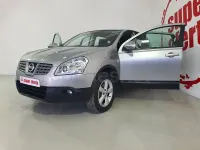 Usado Nissan Qashqai Acenta 140 CV (102 kW) 2009 Gris / plata SUV