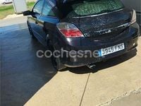 Usado Opel Astra GTC Sport 100 CV (73 kW) 2006 Negro Berlina