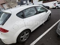 Usado Seat Leon Reference 105 CV (77 kW) 2010 Blanco Utilitario