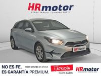 Usado Kia Ceed 101 CV (74 kW) 2023 Gris / plata Utilitario