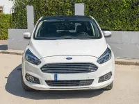 Usado Ford S-MAX Titanium 210 CV (154 kW) 2016 Blanco Monovolumen