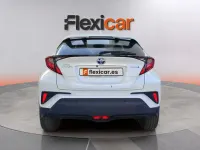 Begagnad Toyota C-HR Advance 122 HK (89 kW) 2021 Vit SUV