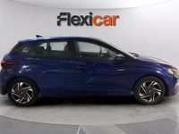 Usado Hyundai i20 101 CV (74 kW) 2021 Azul Berlina