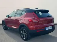 Usado Volvo XC40 R-Design 163 CV (119 kW) 2022 Rojo SUV