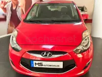 Usado Hyundai ix20 Comfort 115 CV (84 kW) 2013 Granate Utilitario