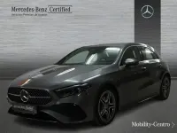 Usado Mercedes A180 AMG line 116 CV (85 kW) 2024 Gris montaña Berlina