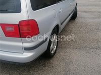 Usado Seat Alhambra 115 CV (84 kW) 2002 Gris / plata Monovolumen