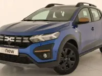 Usado Dacia Sandero Extreme 101 CV (74 kW) 2025 Azul Berlina