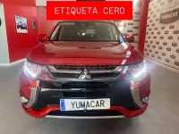 Usado Mitsubishi Outlander P-HEV 203 CV (149 kW) 2018 Rojo SUV
