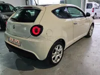 Usado Alfa Romeo GT Junior 78 CV (57 kW) 2010 Blanco Berlina