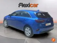 Usado Kia Ceed 136 CV (100 kW) 2023 Azul Utilitario