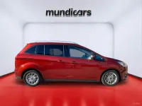Usado Ford Grand C-Max Trend+ 125 CV (91 kW) 2015 Rojo Monovolumen