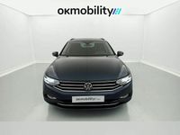 Usado VW Passat Business 150 CV (110 kW) 2021 Aquamarinblau metallic Familiar