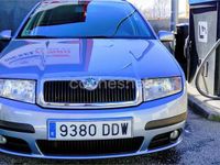 Usado Skoda Fabia 75 CV (55 kW) 2004 Azul Familiar