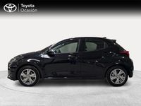 Usado Toyota Yaris Hybrid Active 116 CV (85 kW) 2025 Negro Berlina