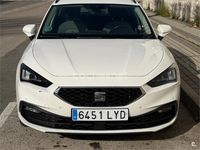 Usado Seat Leon Style 150 CV (110 kW) 2022 Blanco Familiar
