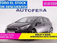 Usado Kia Ceed GT 136 HP (100 kW) 2016 Preto Sedan