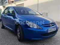 Usado Peugeot 307 90 CV (66 kW) 2005 Azul Berlina