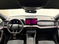 Usado Skoda Kodiaq SportLine 204 CV (150 kW) 2025 Gris plata SUV