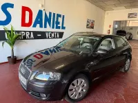 Usado Audi A3 Ambiente 105 CV (77 kW) 2009 Gris / plata Utilitario