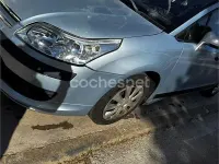 Usado Citroën C4 92 CV (67 kW) 2005 Gris / plata Berlina