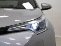 Usado Toyota C-HR Advance 122 CV (89 kW) 2019 Gris SUV
