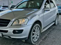 Usado Mercedes ML280 189 CV (139 kW) 2007 Plateado SUV