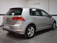 Usado VW Golf VII Advance 105 CV (77 kW) 2015 Gris Utilitario
